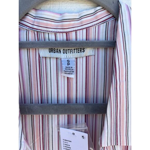 NWT Urban Outfitters Party Girl Cotton-Blend Button Down Sleeveless Shirt, Sz S - Picture 6 of 8